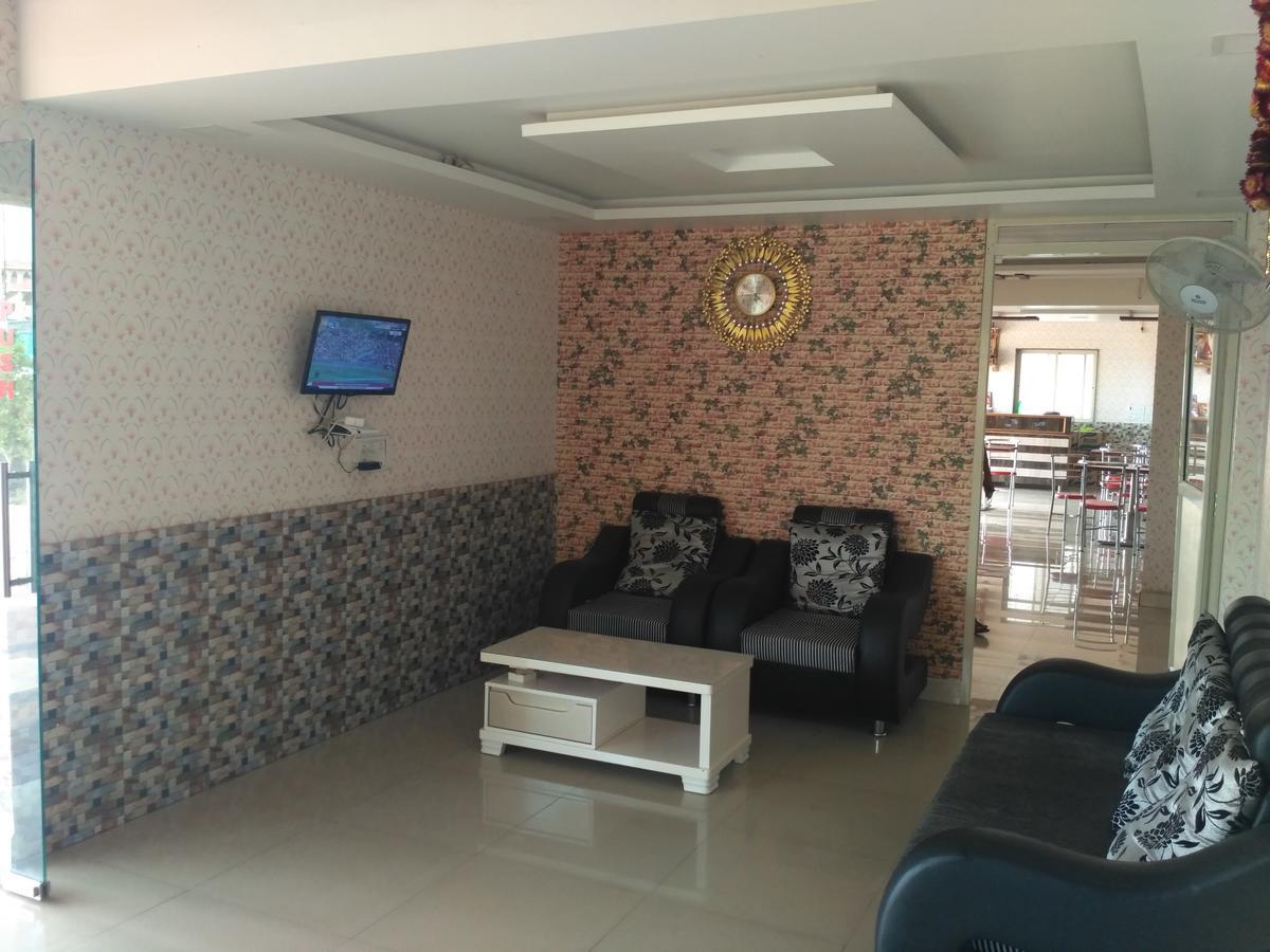 Hotel Morya Garden Ranjangaon Ranjangaon Ganpati Екстериор снимка